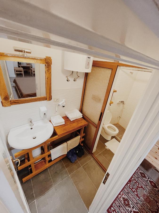 At Pikotiko'S - Korca City Rooms For Rent Exteriér fotografie